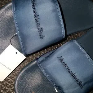 Abercrombie & Fitch | Shoes | Abercrombie And Fitch Slide  display picture 1